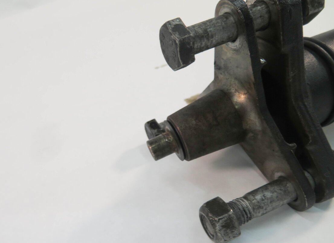 Thumbnail 6: 2007-2010 BMW X5 X6 (E70 E71) - 3.0L / 3.0TT FRONT DIFFERENTIAL DRIVE LINE SHAFT