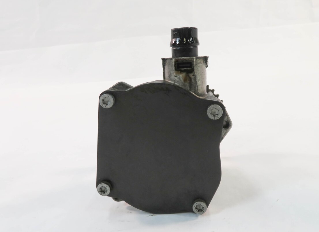 Thumbnail 6: 2007-2013 BMW 128i 323i 328i 528i X3 X5 Z4 (E87 E90 E60 F25 E70 E89) VACUUM PUMP