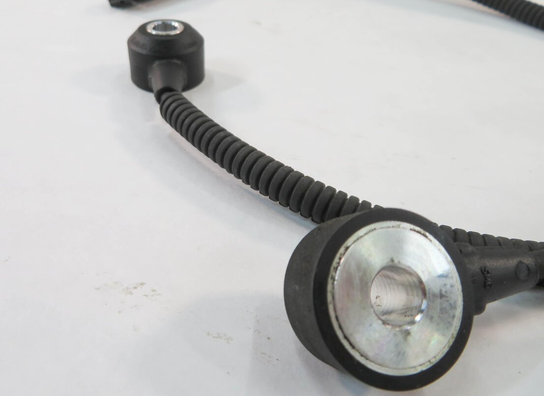 Thumbnail 4: 2007 BMW X5 (E70) 3.0L N52 ENGINE - KNOCK PING DETONATION SENSORS