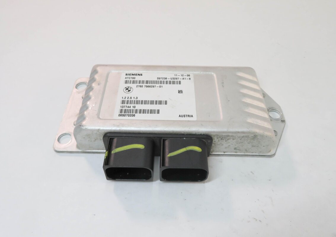 Thumbnail 2: 2007-2014 BMW X5 X5M X6 X6M (E70 / E71) ATC-700 TRANSFER CASE CONTROL MODULE