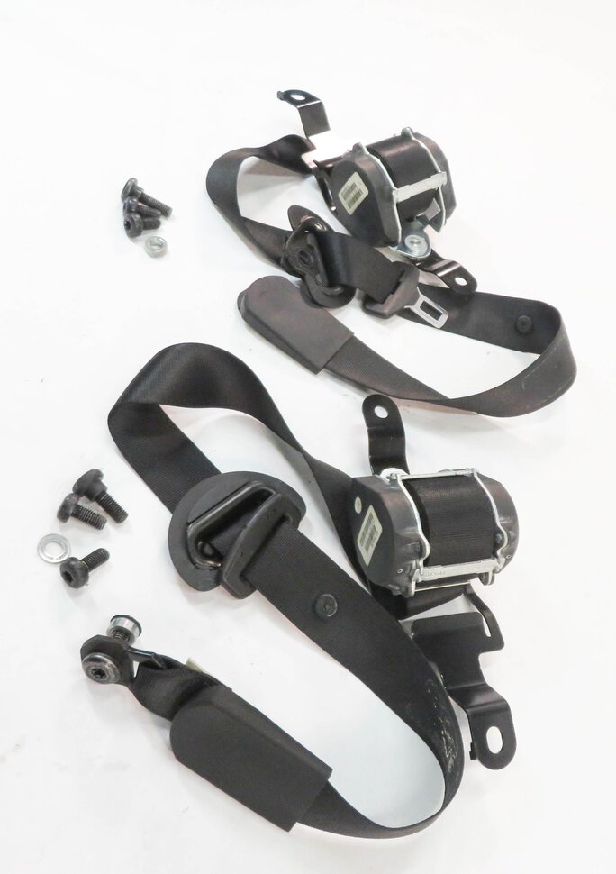Thumbnail 3: 2007 BMW X5 (E70) REAR 2nd SECOND ROW SEAT SEATBELT BUCKLE RETRACTOR SET (BLACK)