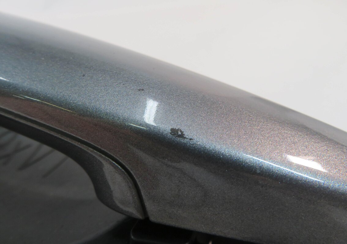Thumbnail 9: 2007 BMW X5 (E70) RIGHT FRONT PASSENGER DOOR HANDLE (SPACE GRAY METALLIC A52)