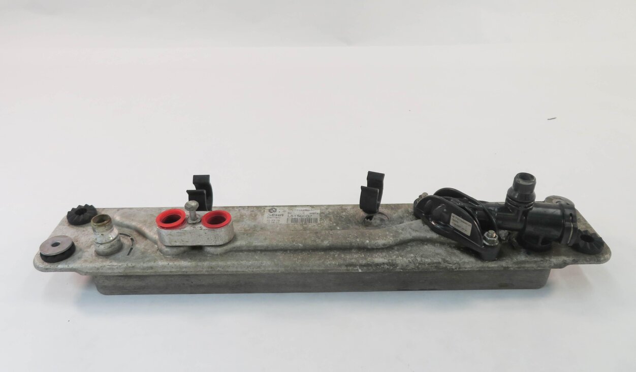 07-14 BMW X5 X6 (E70 E71) 3.0L / 4.4L / 4.8L AUTOMATIC TRANSMISSION OIL COOLER
