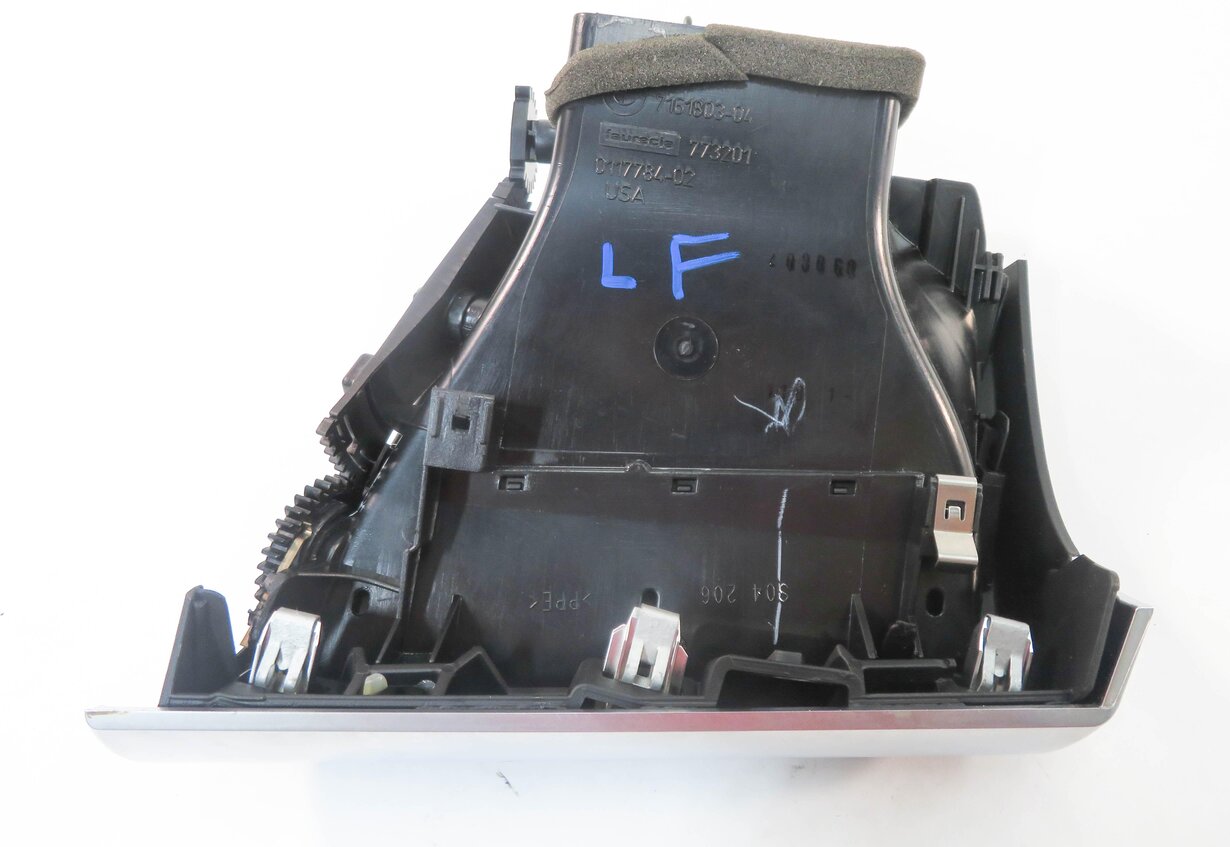 Thumbnail 9: 2008 BMW X5 (E70) LEFT DRIVER DASH HEATER A/C AIR VENT w/ SILVER TRIM