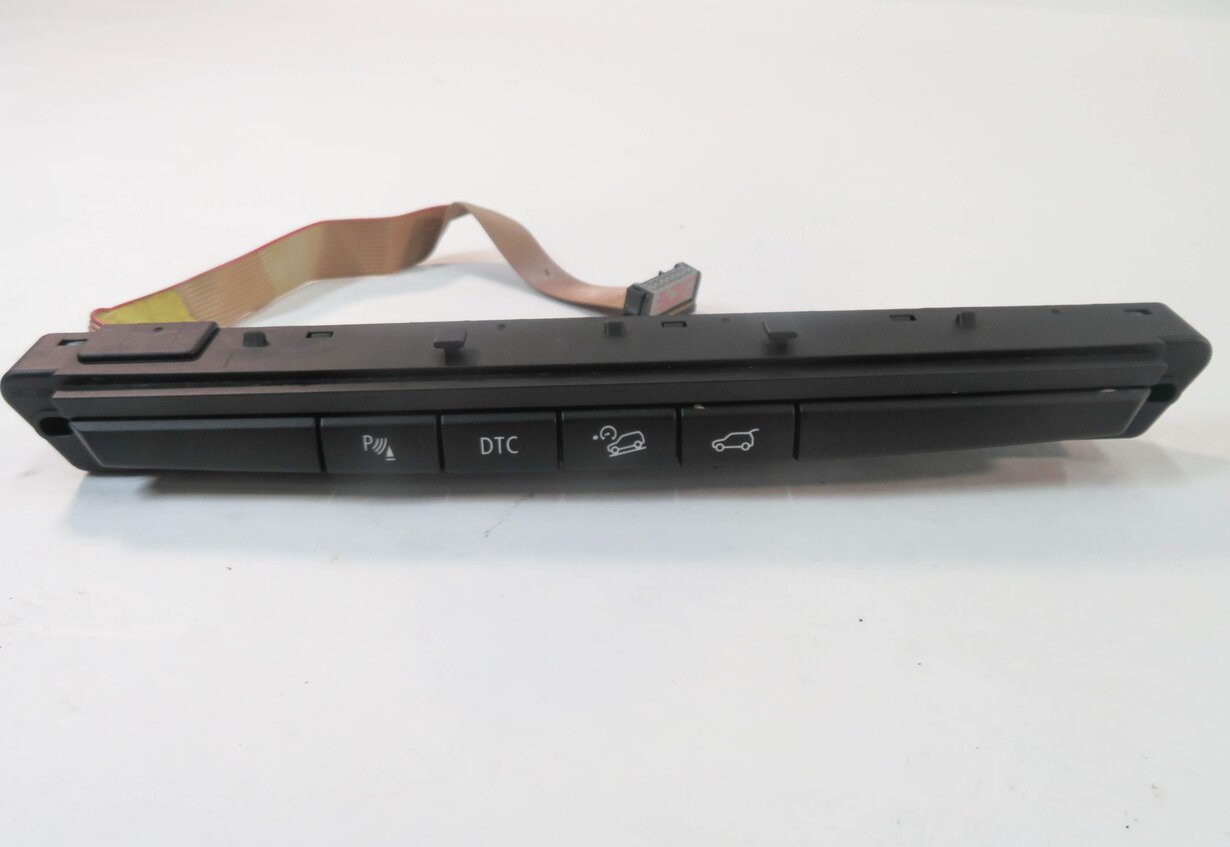Thumbnail 3: 2008 BMW X5 (E70) FRONT PDC DTC HILL DESCENT TRUNK RELEASE SWITCH BUTTON PANEL