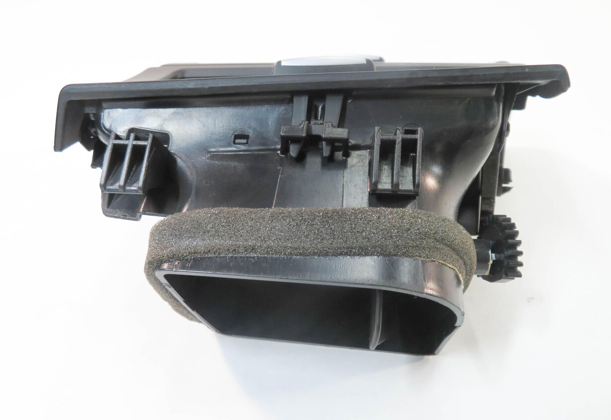 Thumbnail 5: 2008 BMW X5 (E70) RIGHT PASSENGER DASH HEATER A/C AIR VENT w/ SILVER TRIM