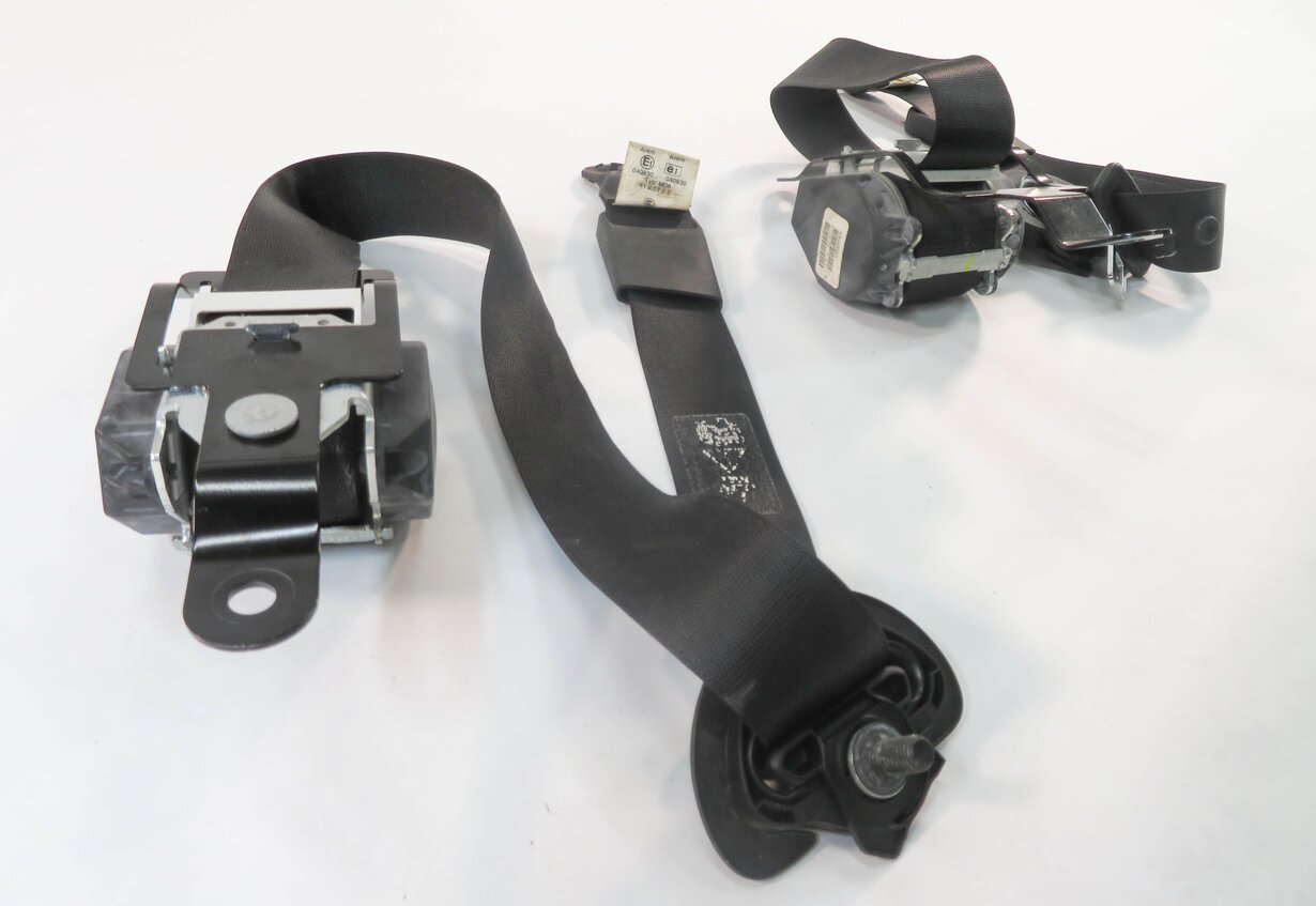 Thumbnail 4: 2008 BMW X5 (E70) LEFT & RIGHT REAR - 2nd SECOND ROW SEAT SEATBELT RETRACTOR SET
