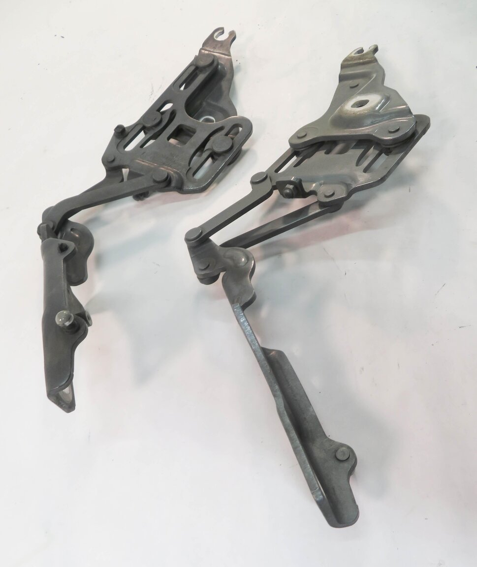 Thumbnail 5: 2007-2014 BMW X5 X6 (E70 E71) FRONT LEFT & RIGHT HOOD HINGE SET (MINERAL GREEN)