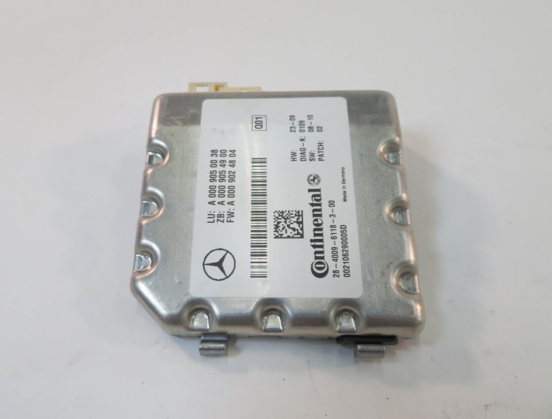 Thumbnail 2: 11-12 MERCEDES CL550 CL600 CL63 CL65 E350 E550 S450 S550 - LANE ASSIST CAMERA