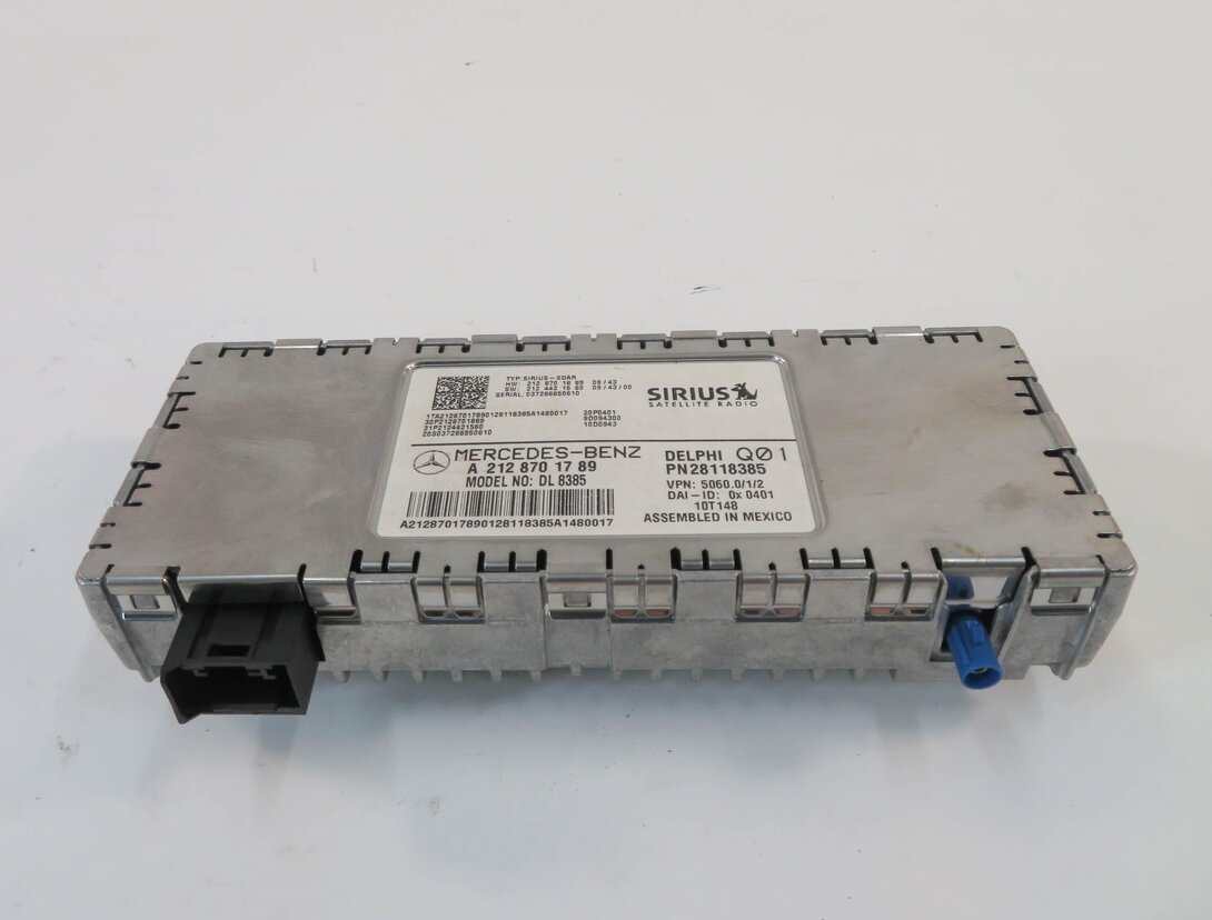 10-16 MERCEDES C250 C300 C350 E350 E550 GLK350 ML350 - SIRIUS SATELLITE RECEIVER
