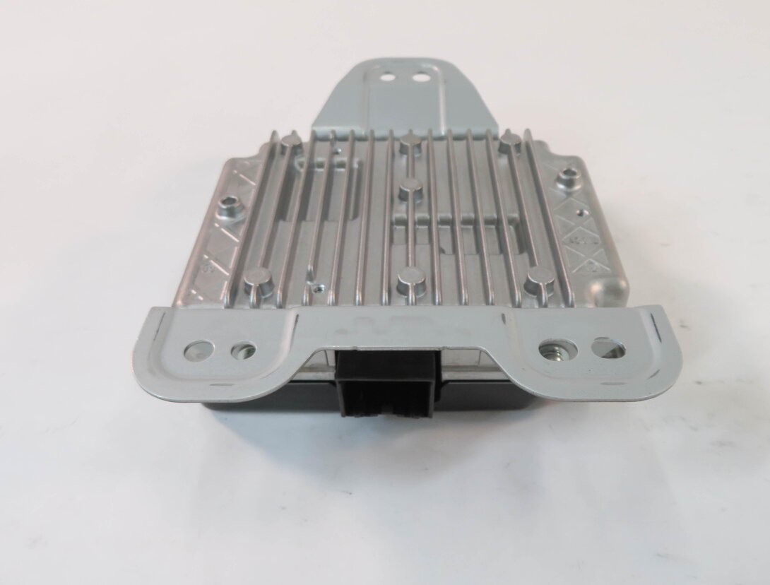 Thumbnail 3: 2011 MERCEDES E350 (W212) POWER INVERTER CONTROL MODULE