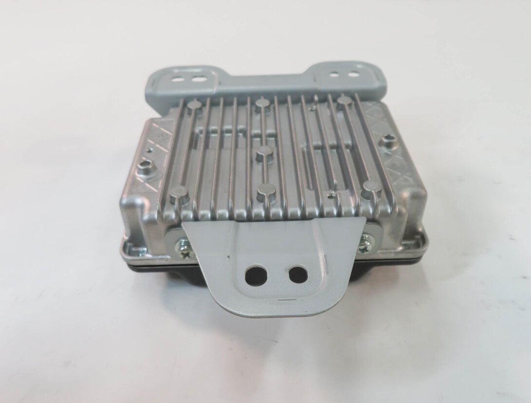 Thumbnail 5: 2011 MERCEDES E350 (W212) POWER INVERTER CONTROL MODULE