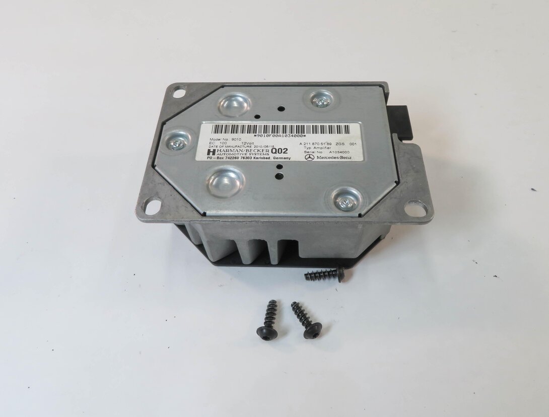 Thumbnail 1: 2011 E350 E550 E63 / 14-15 GLK250 GLK350 / 13-14 CLS550 CLS63 - SUB AMPLIFIER