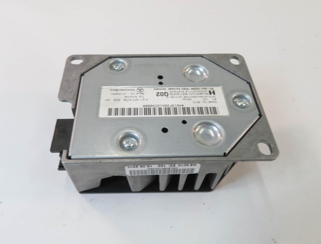 Thumbnail 4: 2011 E350 E550 E63 / 14-15 GLK250 GLK350 / 13-14 CLS550 CLS63 - SUB AMPLIFIER