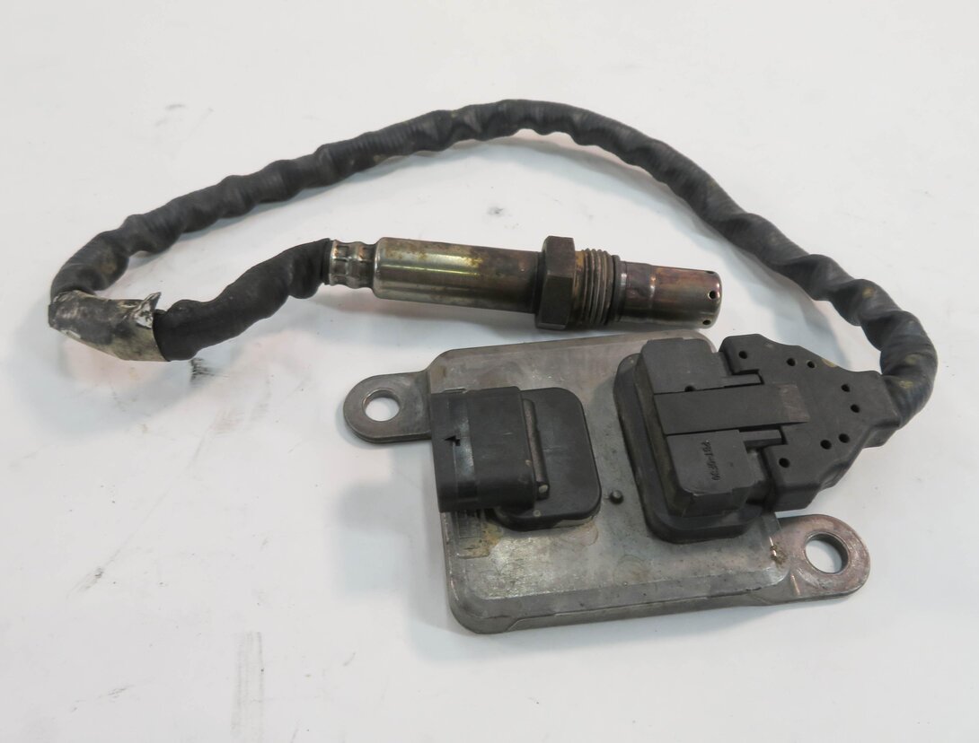 2011 MERCEDES E350 (W212) 3.0L OM642 DIESEL ENGINE - NOX NITROGEN OXIDE SENSOR