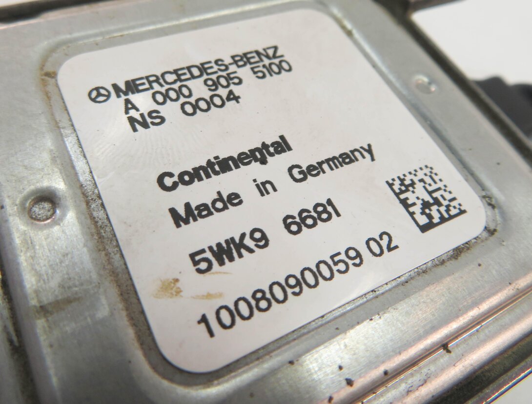 Thumbnail 5: 2011 MERCEDES E350 (W212) 3.0L OM642 DIESEL ENGINE - NOX NITROGEN OXIDE SENSOR