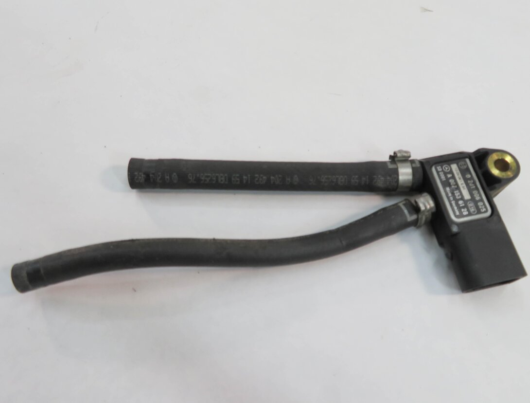 Thumbnail 2: 2011 MERCEDES E350 (W212) 3.0L OM642 DIESEL ENGINE DIFFERENTIAL PRESSURE SENSOR