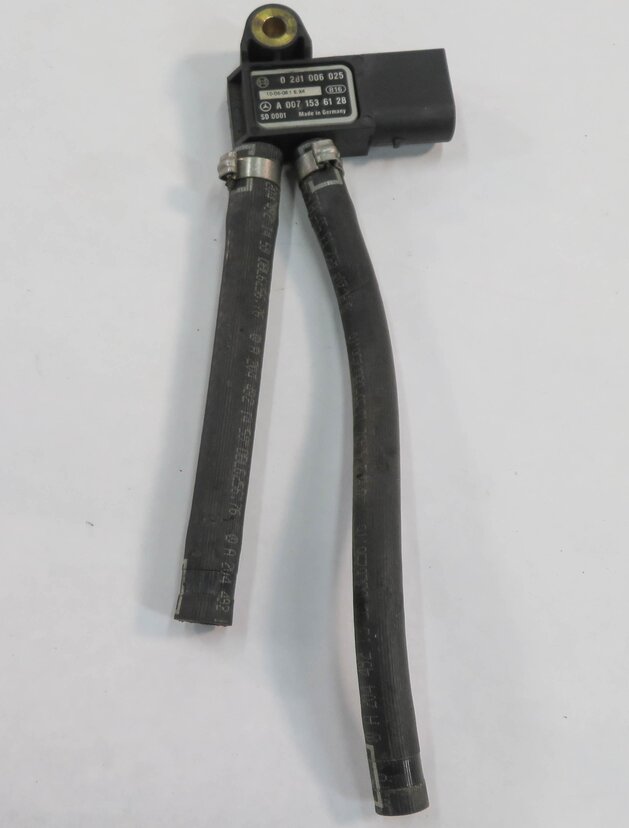Thumbnail 3: 2011 MERCEDES E350 (W212) 3.0L OM642 DIESEL ENGINE DIFFERENTIAL PRESSURE SENSOR