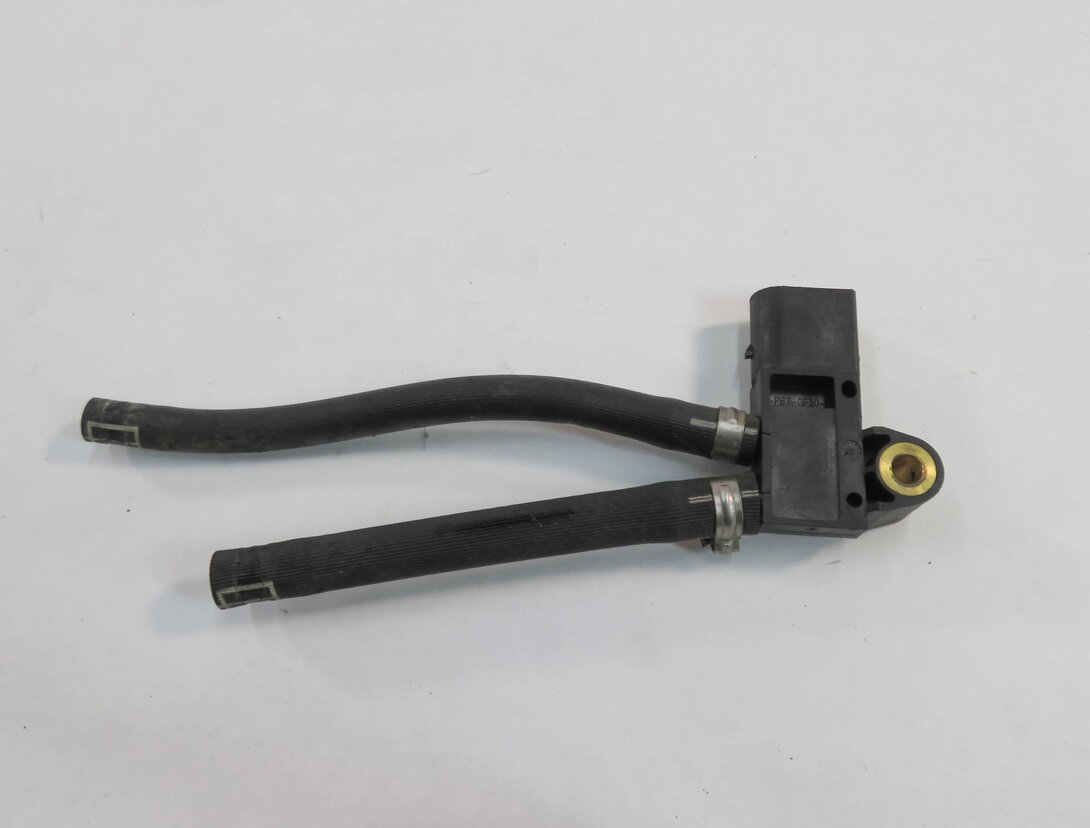 Thumbnail 6: 2011 MERCEDES E350 (W212) 3.0L OM642 DIESEL ENGINE DIFFERENTIAL PRESSURE SENSOR