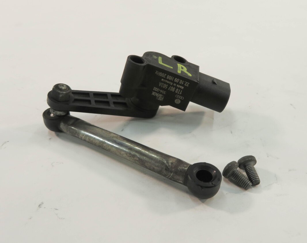 2010 AUDI A5 (B8 8T) LEFT DRIVER REAR SUSPENSION HEIGHT LEVEL SENSOR