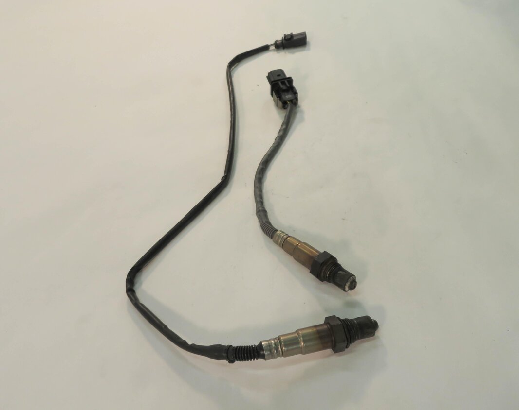 Thumbnail 2: 2010 AUDI A5 (B8 8T) 2.0T - PRE / POST CAT O2 OXYGEN LAMBDA PROBE SENSOR SET-2