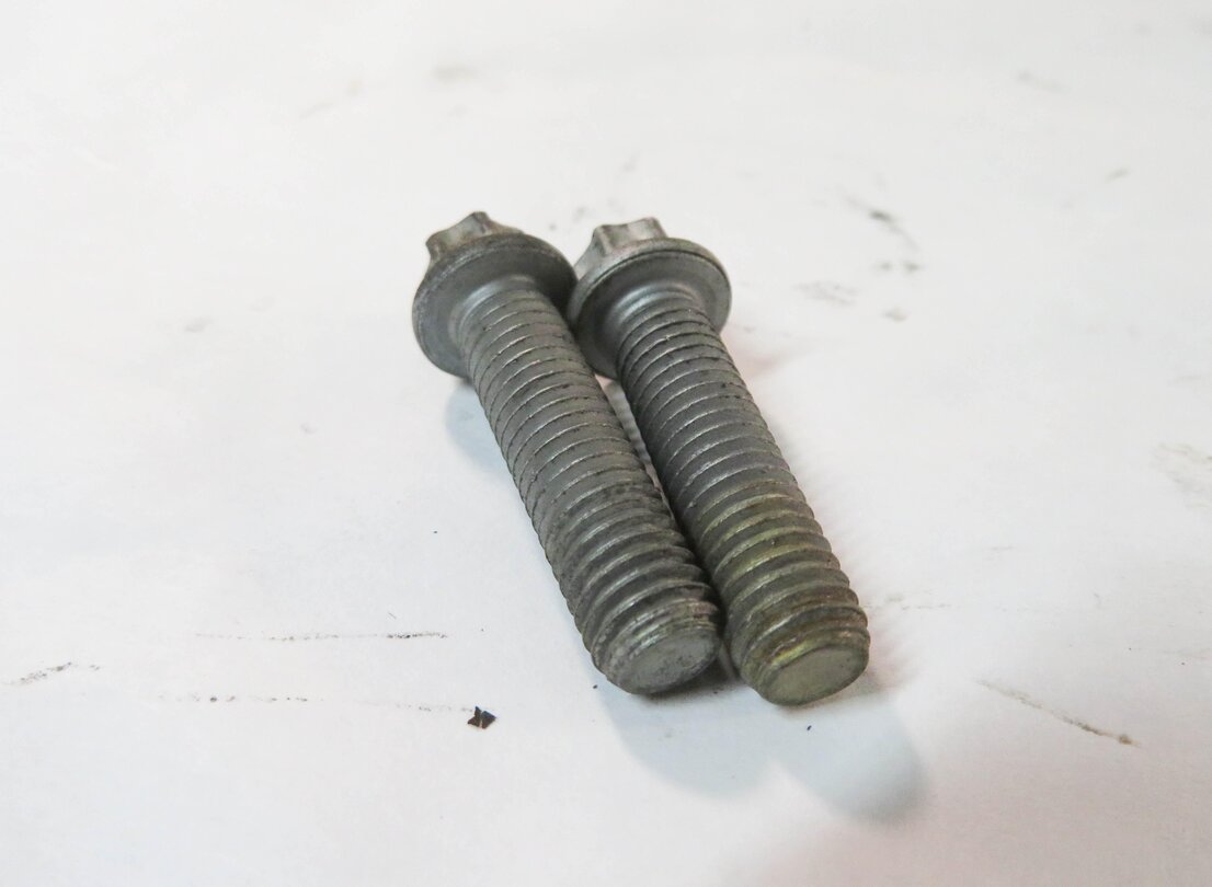 Thumbnail 6: 2011 BMW 335i (E90) 3.0L N55 ENGINE - KNOCK PING DETONATION SENSOR