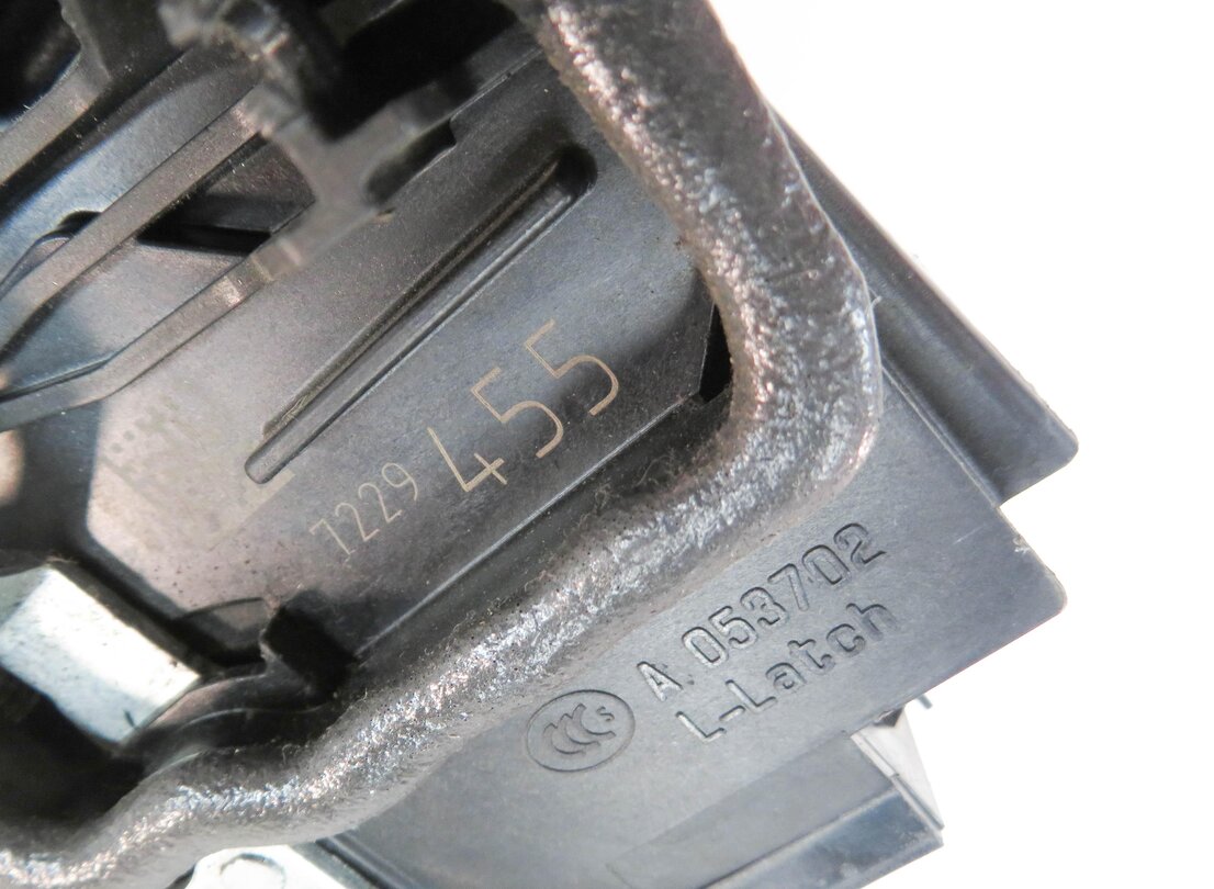 Thumbnail 6: 09-18 BMW 1/2/3/4/5/7/X1 X3 X4 (E87 E90 F01 F10) LEFT DRIVER DOOR LOCK LATCH