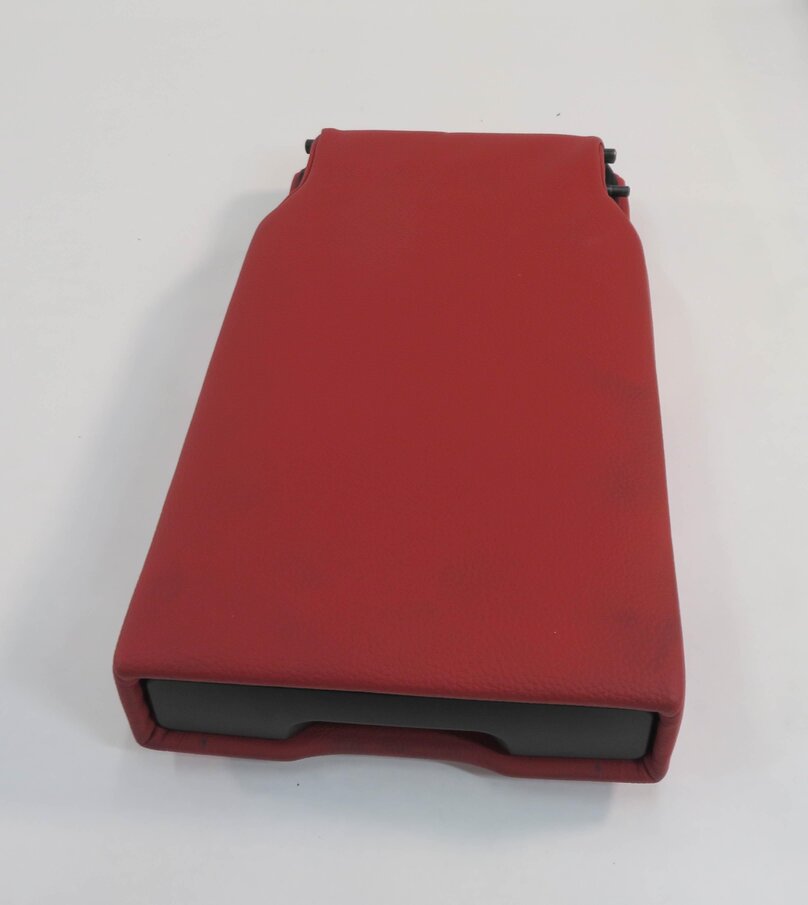 2011 BMW 335i (E92) COUPE - REAR SEAT ARM REST CENTER CONSOLE CUP HOLDER (RED)