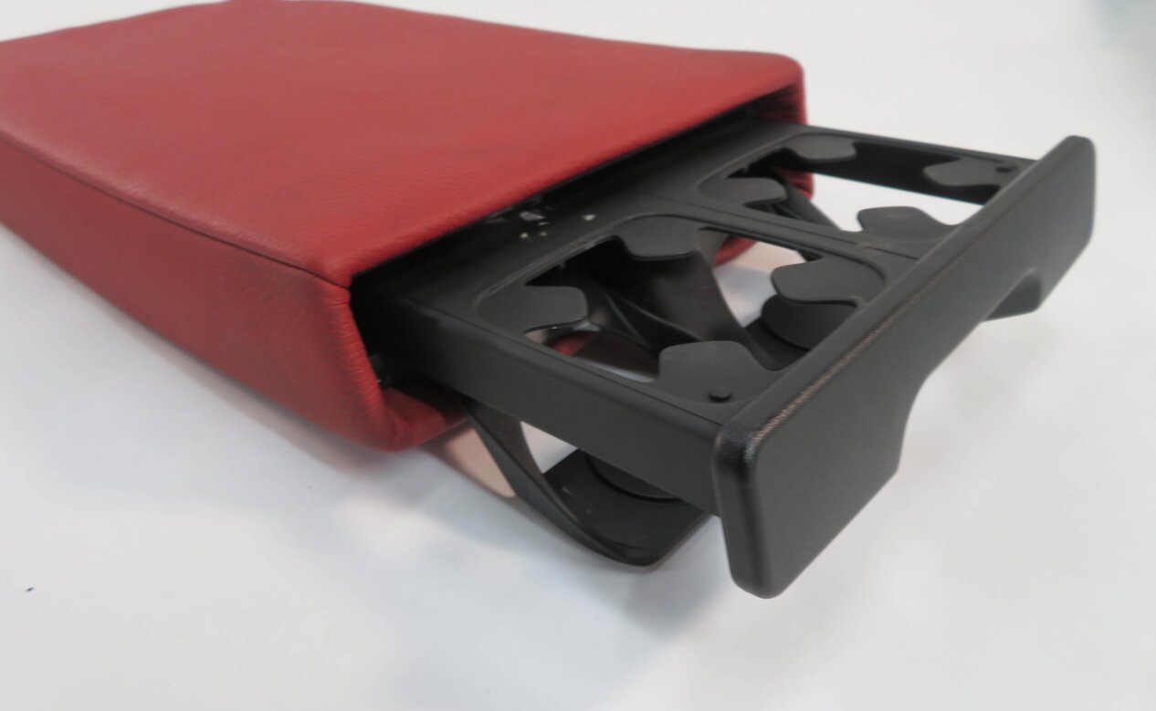 Thumbnail 5: 2011 BMW 335i (E92) COUPE - REAR SEAT ARM REST CENTER CONSOLE CUP HOLDER (RED)