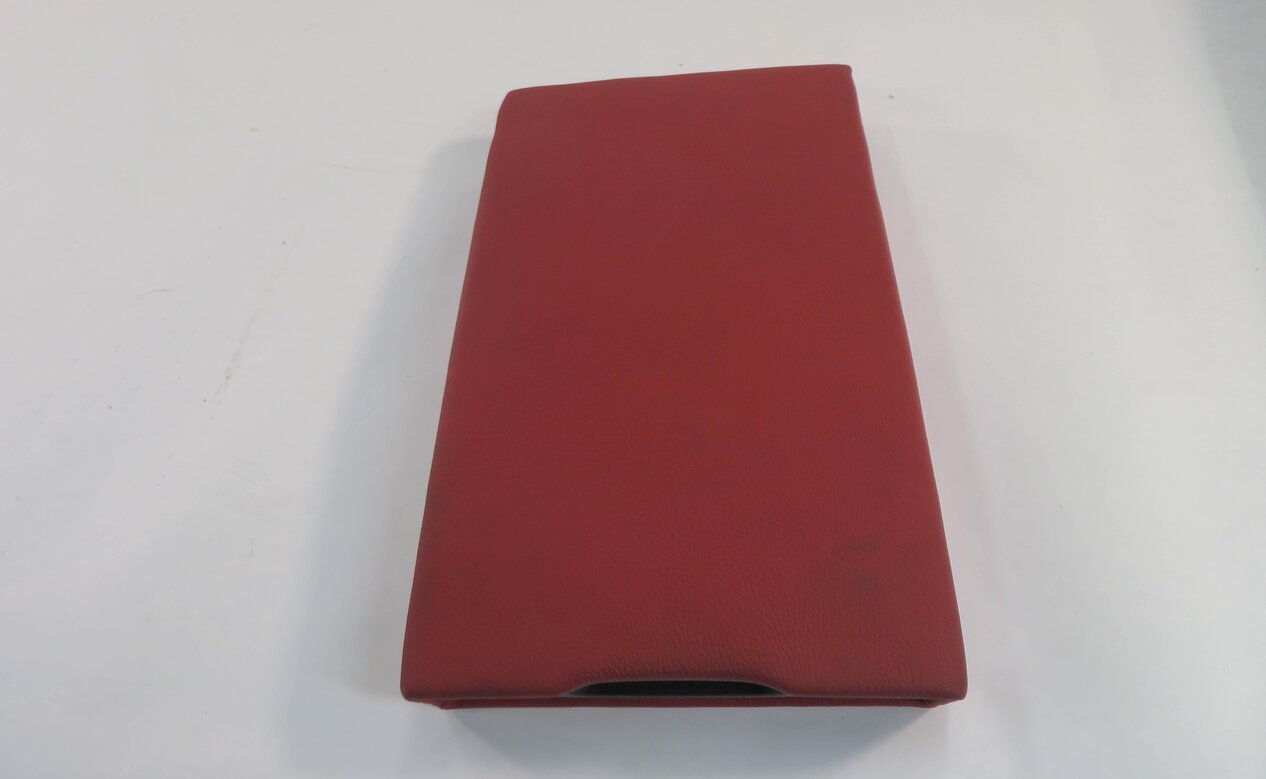 Thumbnail 6: 2011 BMW 335i (E92) COUPE - REAR SEAT ARM REST CENTER CONSOLE CUP HOLDER (RED)