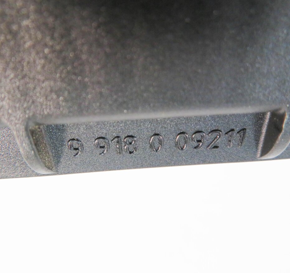 Thumbnail 12: 2013 AUDI A5 (B8 8T) CONVERTIBLE - STORAGE COVER SLIDING TRACK BRACKET SET-2