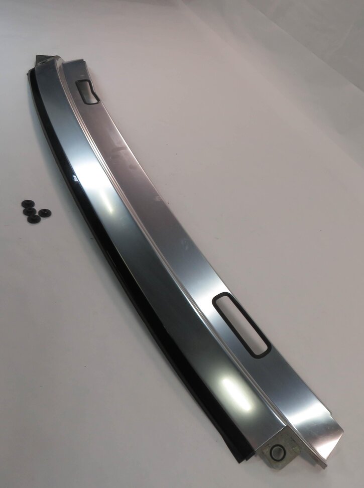 Thumbnail 3: 2013 AUDI A5 (B8 8T) CONVERTIBLE - LEFT FRONT DRIVER WINDSHILED PILLAR MOLDING