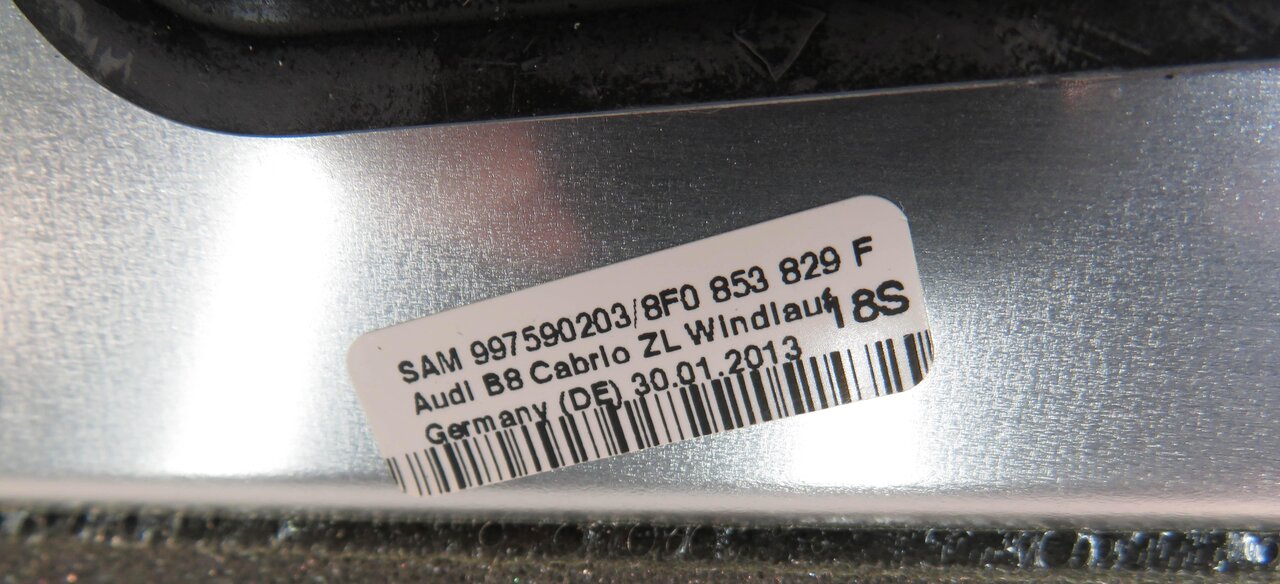 Thumbnail 5: 2013 AUDI A5 (B8 8T) CONVERTIBLE - LEFT FRONT DRIVER WINDSHILED PILLAR MOLDING