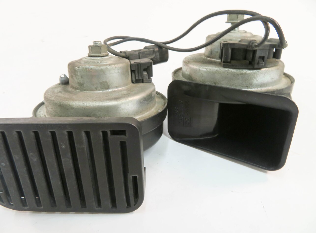 Thumbnail 7: 2010-2016 LR4 RANGE ROVER SPORT (L320) HIGH & LOW TONE SAFETY HORN SET-2