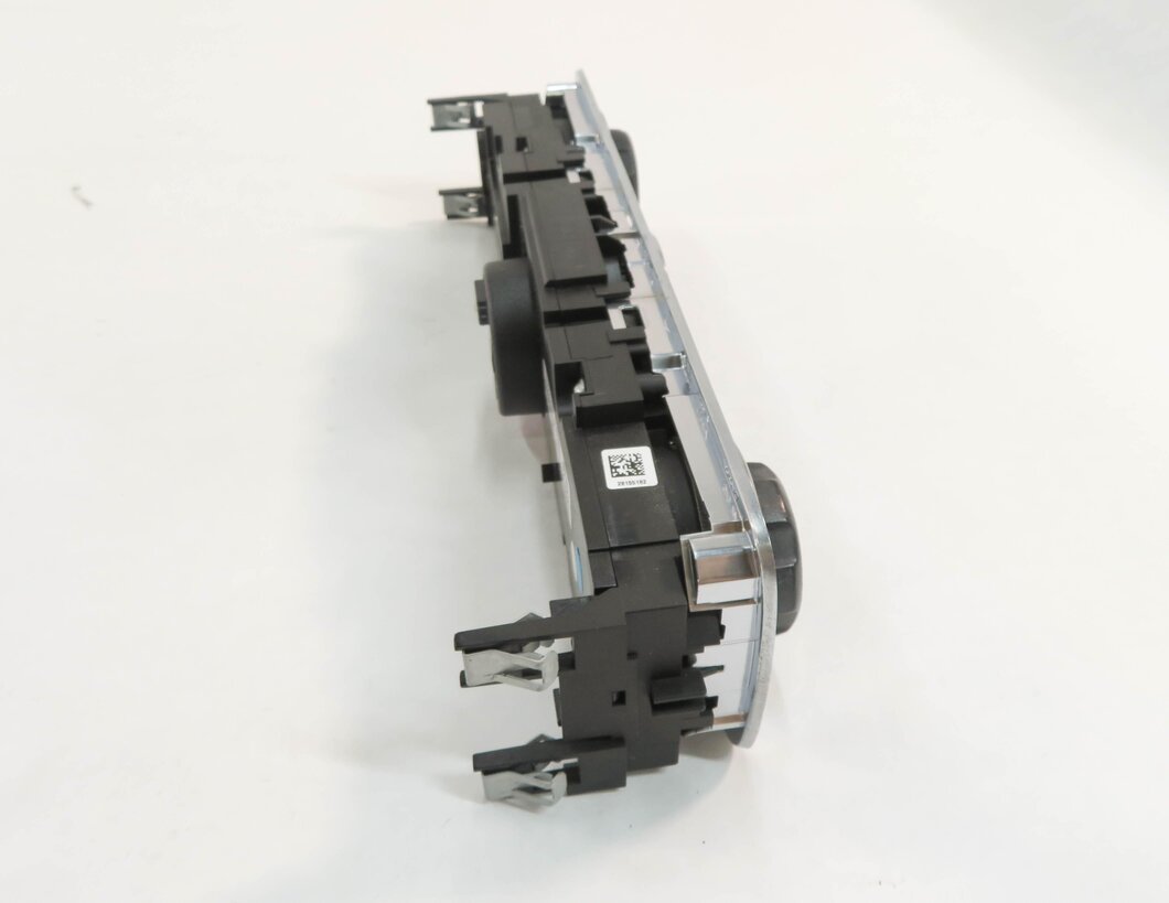 Thumbnail 2: 2010-2016 RANGE ROVER SPORT (L320) LR4 RADIO NAVIGATION PHONE VIDEO INFO SWITCH