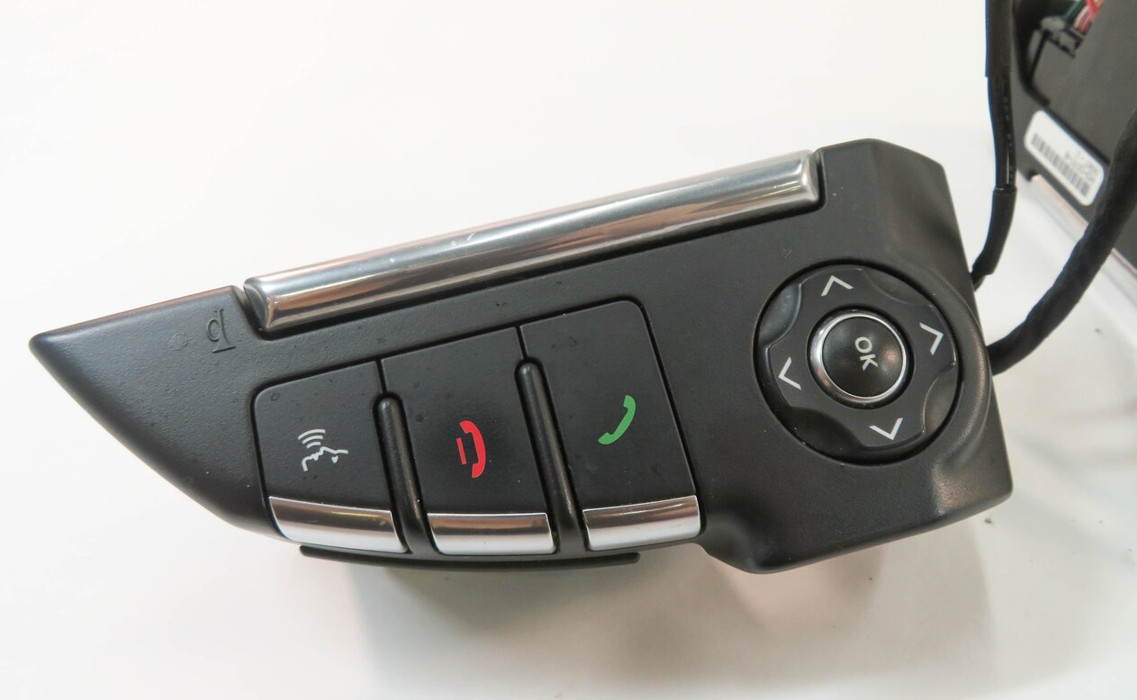 Thumbnail 10: 2010 RANGE ROVER SPORT (L320) STEERING RADIO PHONE CRUISE SWITCH SET