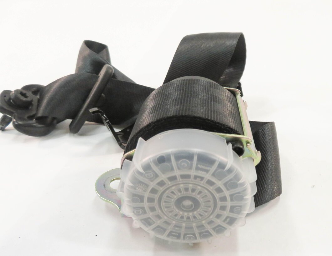 Thumbnail 3: 2010 RANGE ROVER SPORT (L320) LEFT REAR 2nd ROW SEAT SEATBELT RETRACTOR (BLACK)