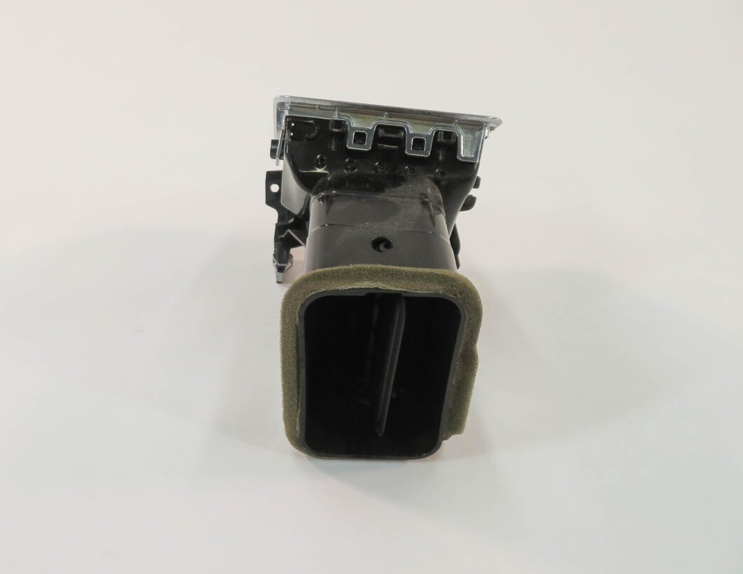 Thumbnail 3: 2010 RANGE ROVER SPORT (L320) LEFT FRONT (OUTER DASH) HEATER A/C AIR VENT