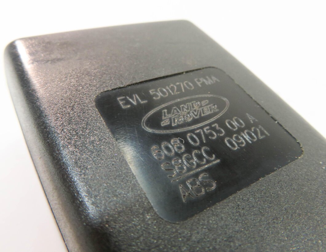 Thumbnail 7: 2010 RANGE ROVER SPORT (L320) RIGHT REAR 2nd ROW SEAT SEATBELT BUCKLE RECEIVER
