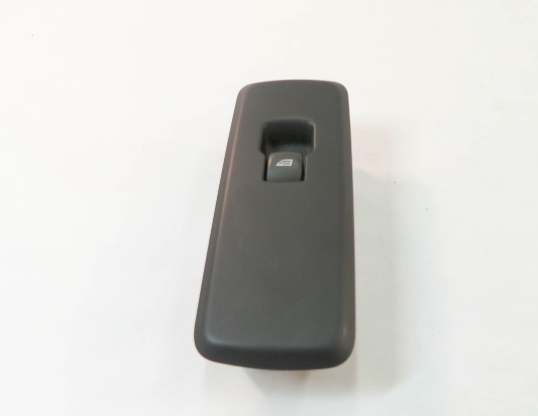 2010 RANGE ROVER SPORT (L320) LEFT REAR DOOR POWER WINDOW SWITCH BUTTON