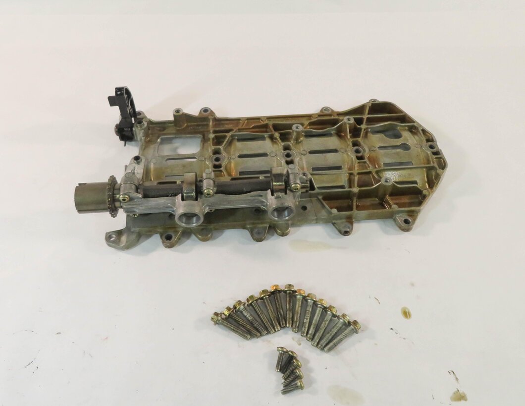 2010 RANGE ROVER SPORT (L320) 5.0L AJ133 V8 ENGINE - OIL PAN BAFFLE TRAY