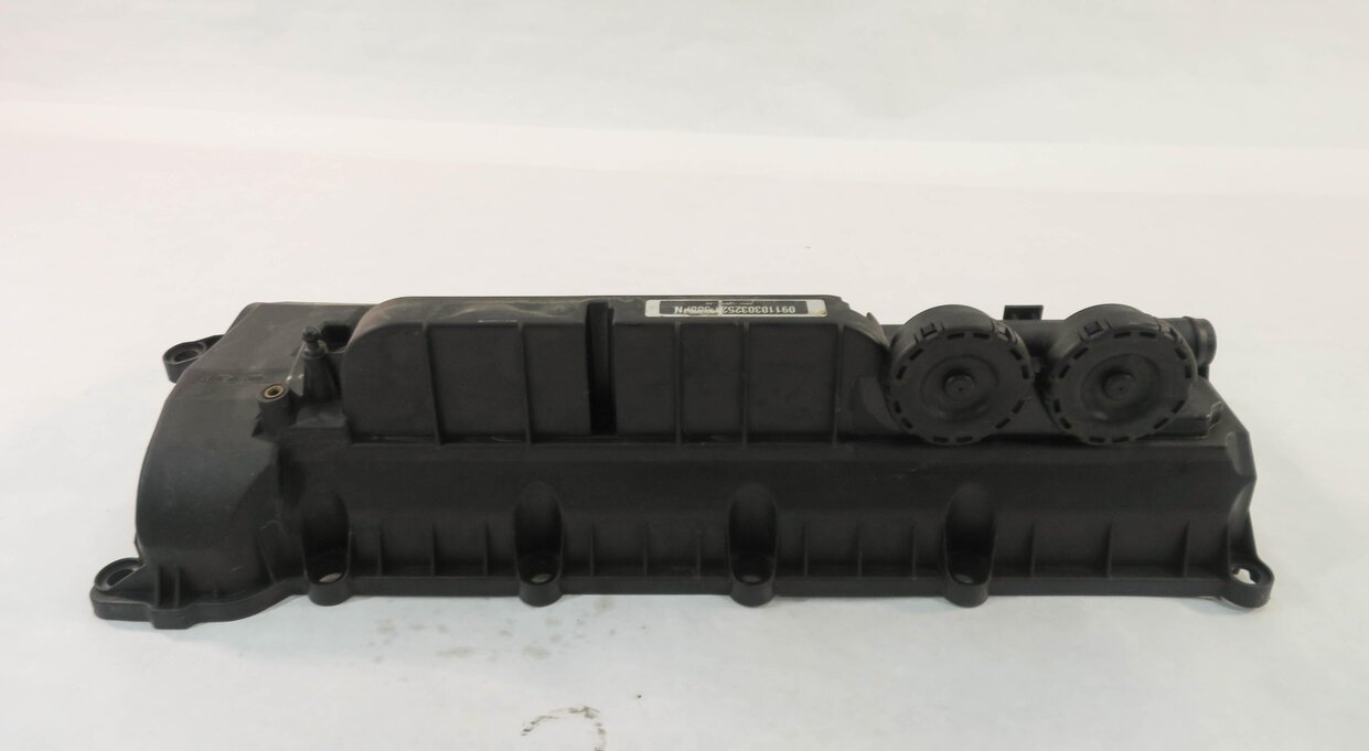 Thumbnail 4: 2010-2018 RANGE ROVER SPORT (L320 L322 L405 L494) 5.0L V8 - RIGHT VALVE COVER