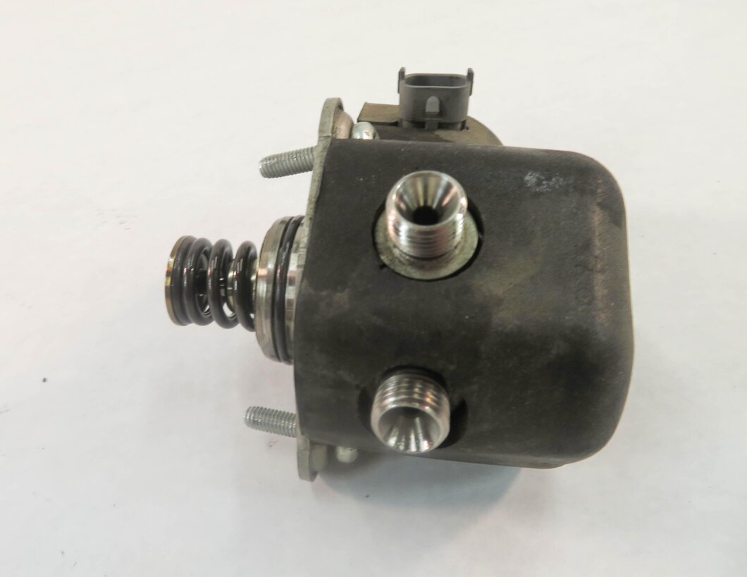 Thumbnail 2: 10-17 LR4 RANGE ROVER SPORT (L322 L320 L405 L494) 3.0L 5.0L MECHANICAL FUEL PUMP