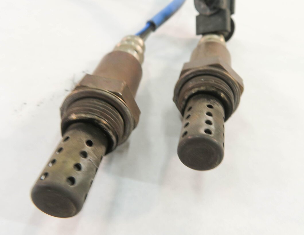 Thumbnail 9: 2010 RANGE ROVER SPORT (L320) 5.0L - PRE / POST CAT O2 OXYGEN SENSOR PROBE SET-4
