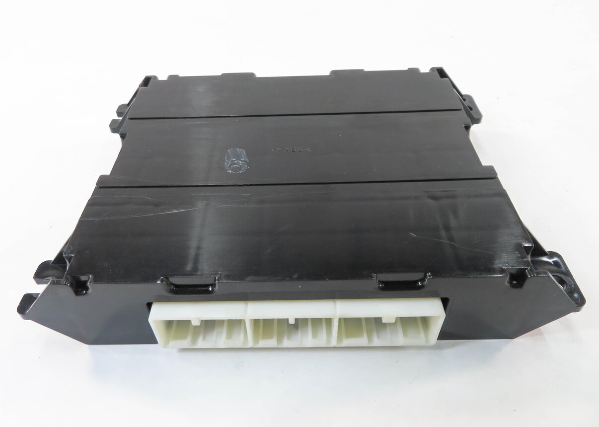 Thumbnail 7: 2010-2011 RANGE ROVER SPORT (L320) TEMPERATURE CONTROL CANBUS CONTROL MODULE