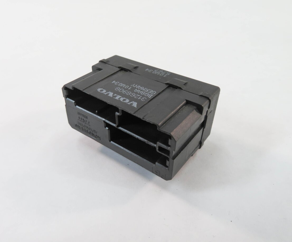 Thumbnail 2: 2010 RANGE ROVER SPORT (L320) HEATED SEAT CONTROL MODULE