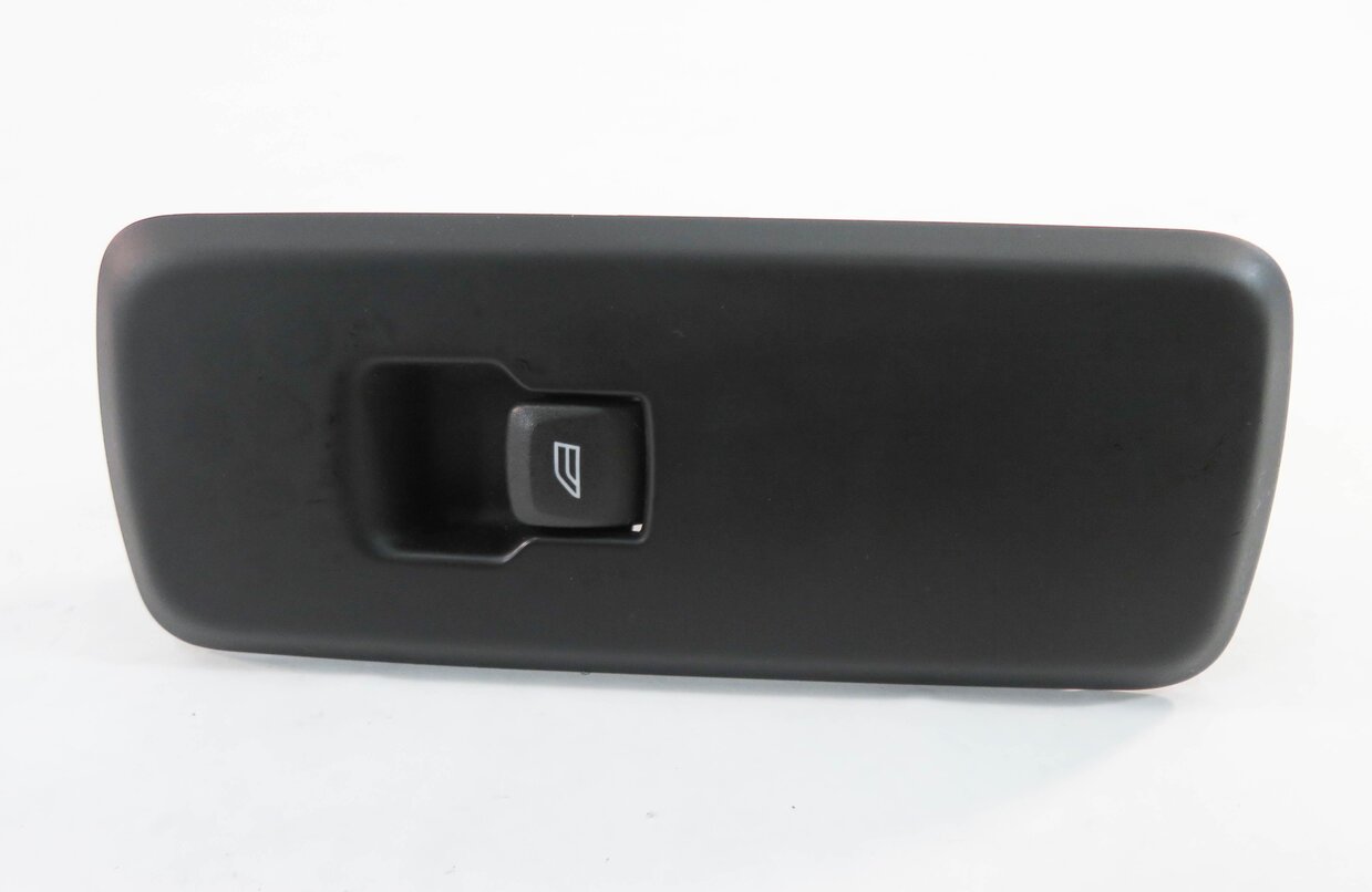 Thumbnail 2: 2010 RANGE ROVER SPORT (L320) RIGHT REAR DOOR POWER WINDOW SWITCH BUTTON