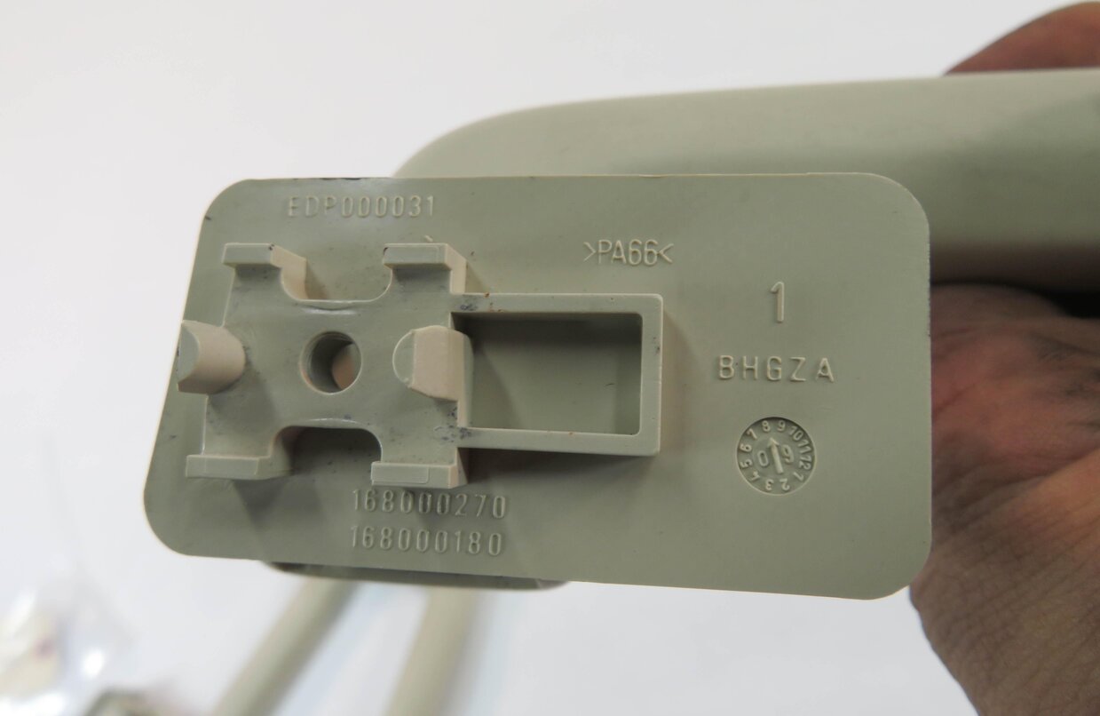 Thumbnail 7: 2010 RANGE ROVER SPORT (L320) FRONT & REAR INTERIOR ROOF GRAB HANDLE SET (BEIGE)