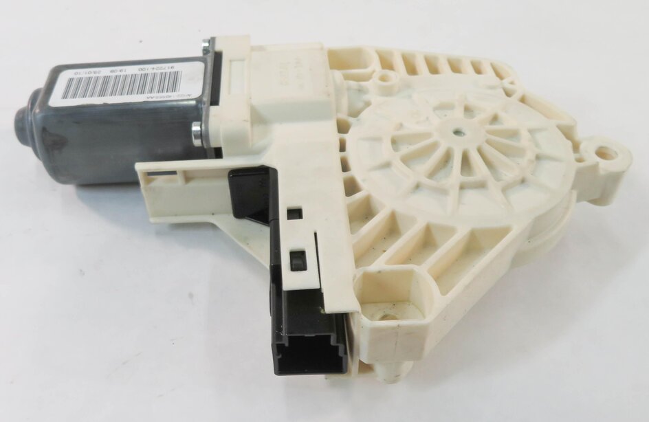 Thumbnail 3: 2010-2016 LR4 RANGE ROVER SPORT (L320) LEFT SIDE REAR DOOR POWER WINDOW MOTOR