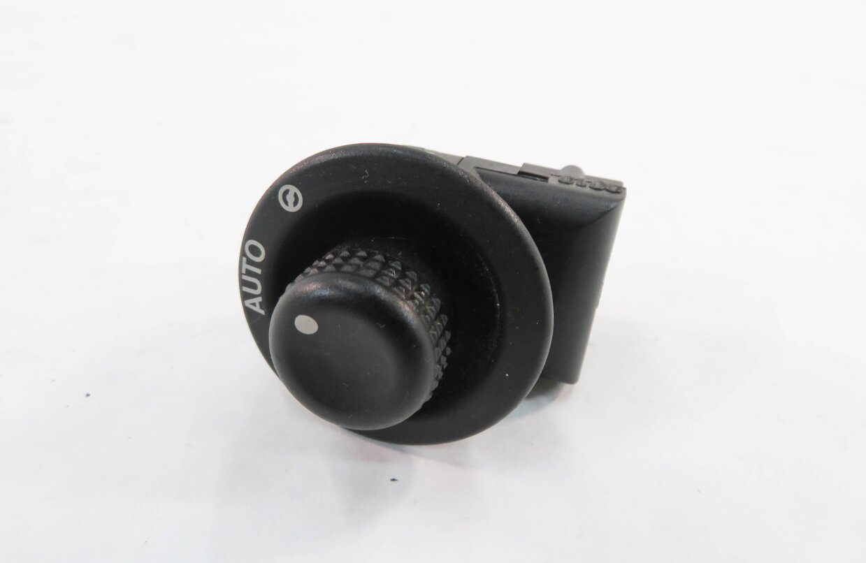 Thumbnail 1: 2010 RANGE ROVER SPORT (L320) POWER STEERING COLUMN ADJUSTMENT SWITCH